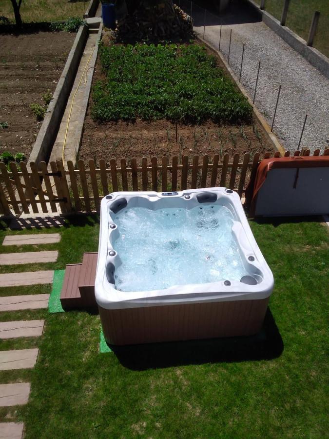 Apartamento Rural Casa Paco Con Jacuzzi Exterior Y Barbacoa Διαμέρισμα Aínsa Εξωτερικό φωτογραφία